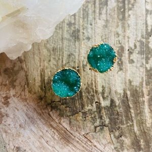 Anthro Druzy Quartz Stud Earrings in Peacock